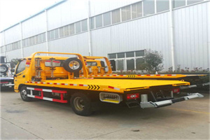 应城附近拖车救援搭电